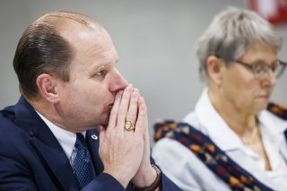 Le conseiller d'Etat vaudois Philippe Leuba (à gauche) et sa collègue Bétrice Métraux (à droite) ainsi que Rebecca Ruiz étaient présents jeudi pour présenter le site de Beaulieu.